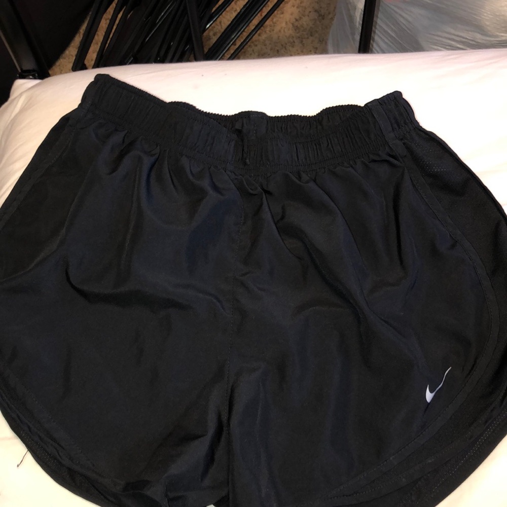 all black nike dri fit shorts